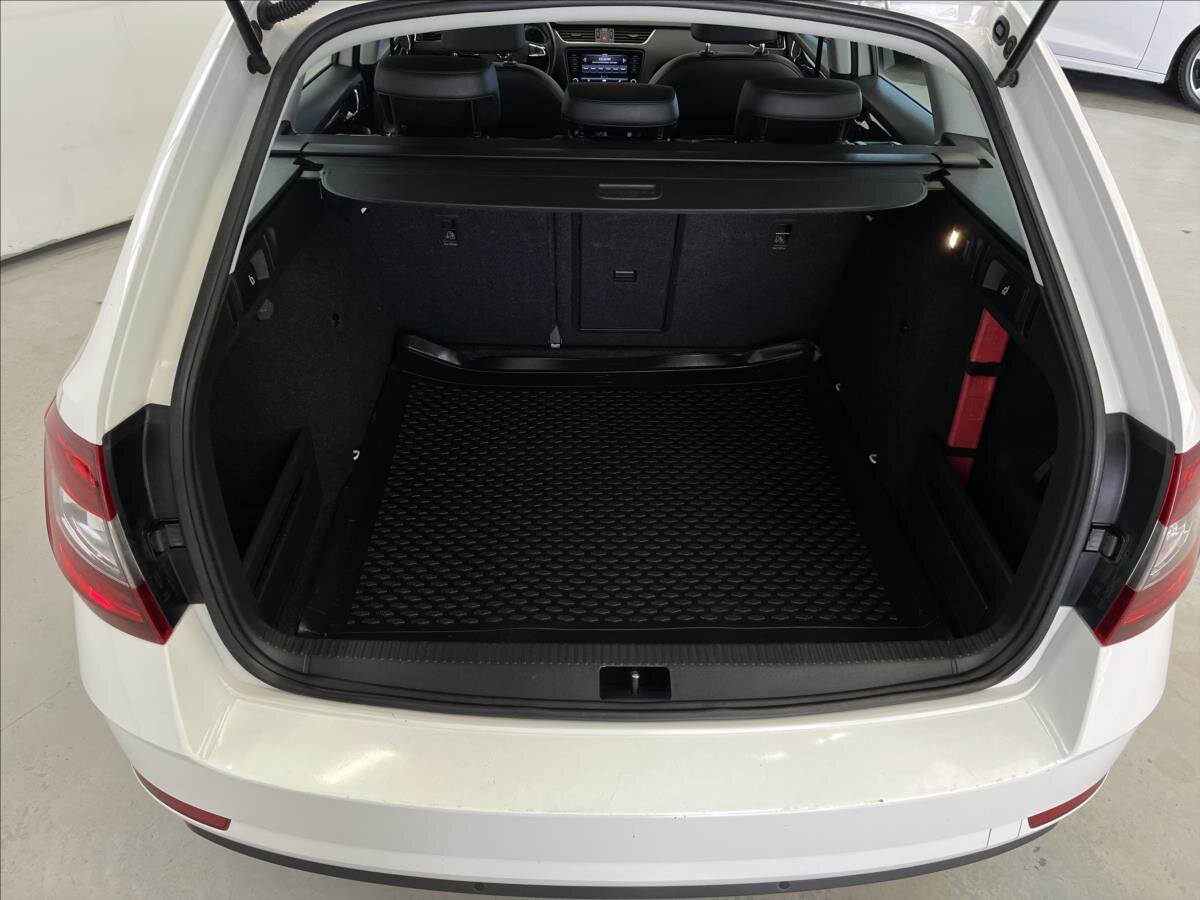 Škoda Octavia Kombi 1,5 l 110 kw