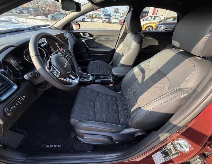 KIA XCeed CUV / Crossover 1,6 l 110 kw