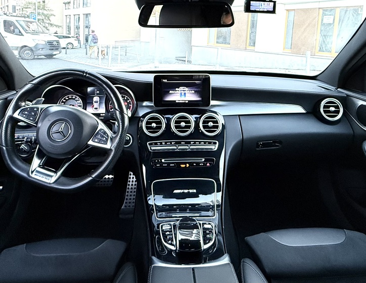 Mercedes-Benz Třídy C 15