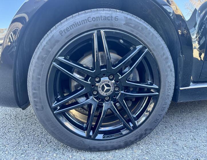 Mercedes-Benz Třídy V 17