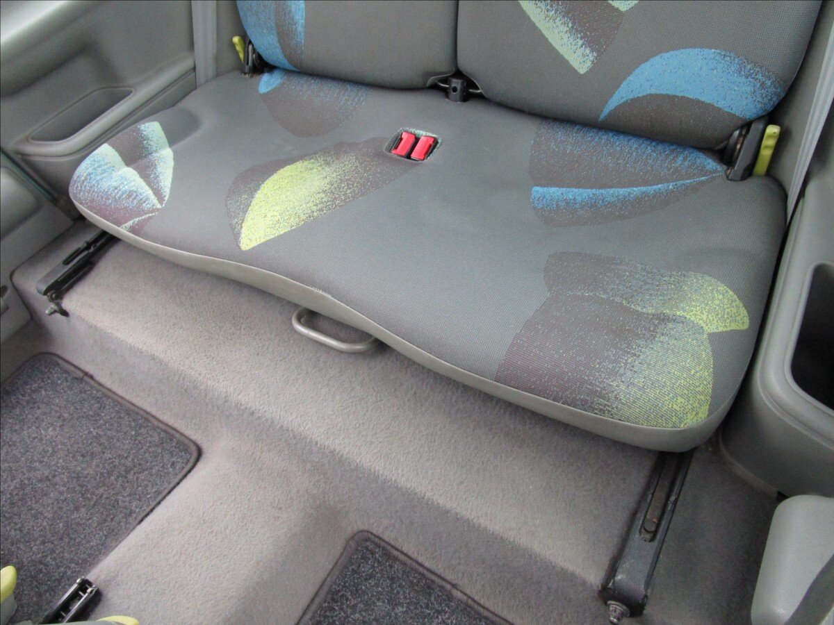 Renault Twingo Hatchback 1,1 l 43 kw