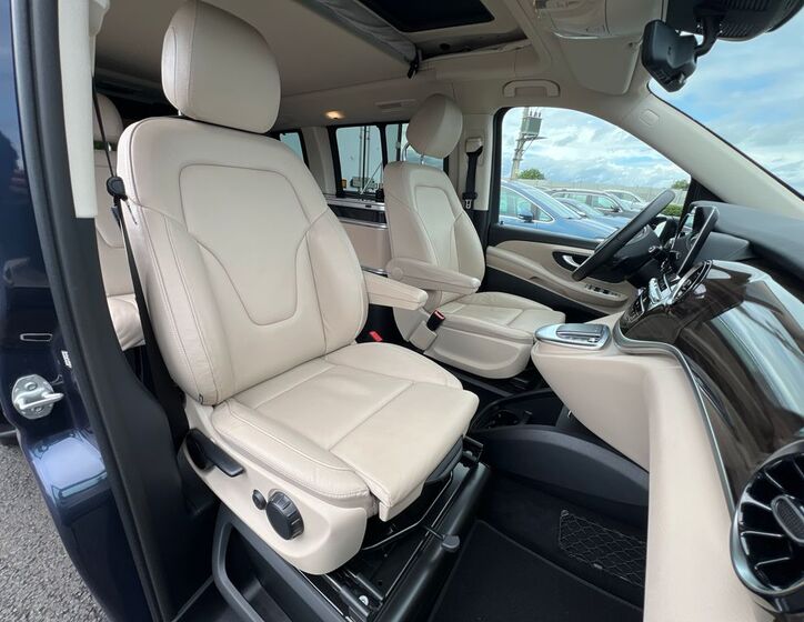 Mercedes-Benz Třídy V 27