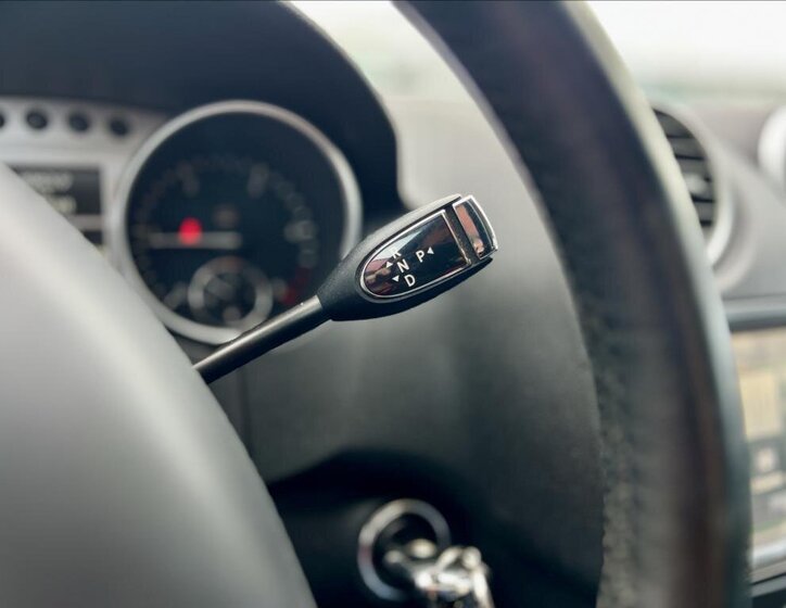 Mercedes-Benz Třídy M SUV 3,0 l 165 kw