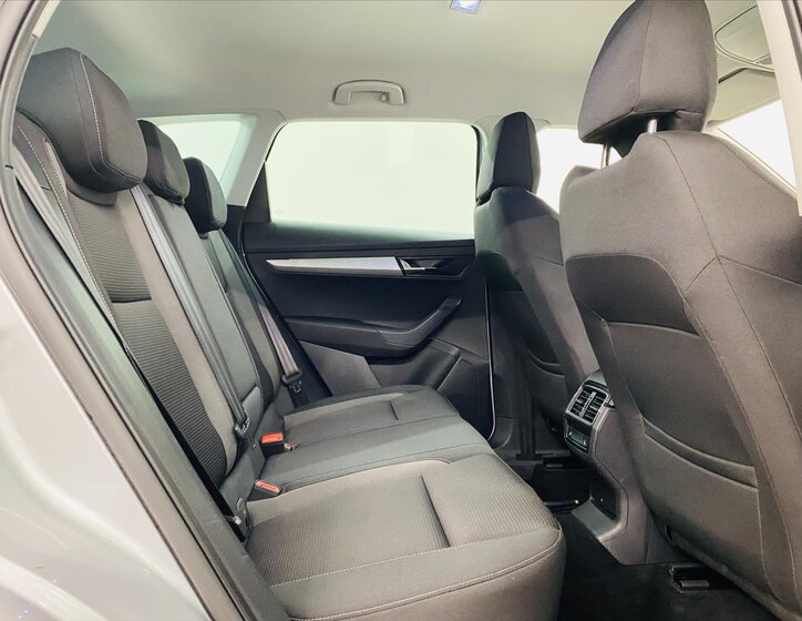 Škoda Karoq SUV / Terénní 1,5 l 110 kw