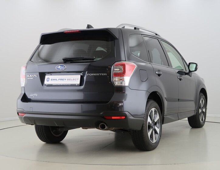 Subaru Forester SUV / Terénní 2,0 l 110 kw