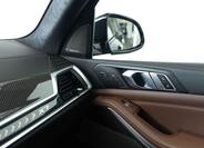 BMW X7 16