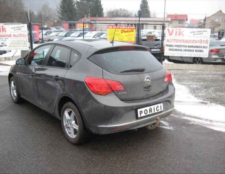 Opel Astra Hatchback 1,7 l 96 kw