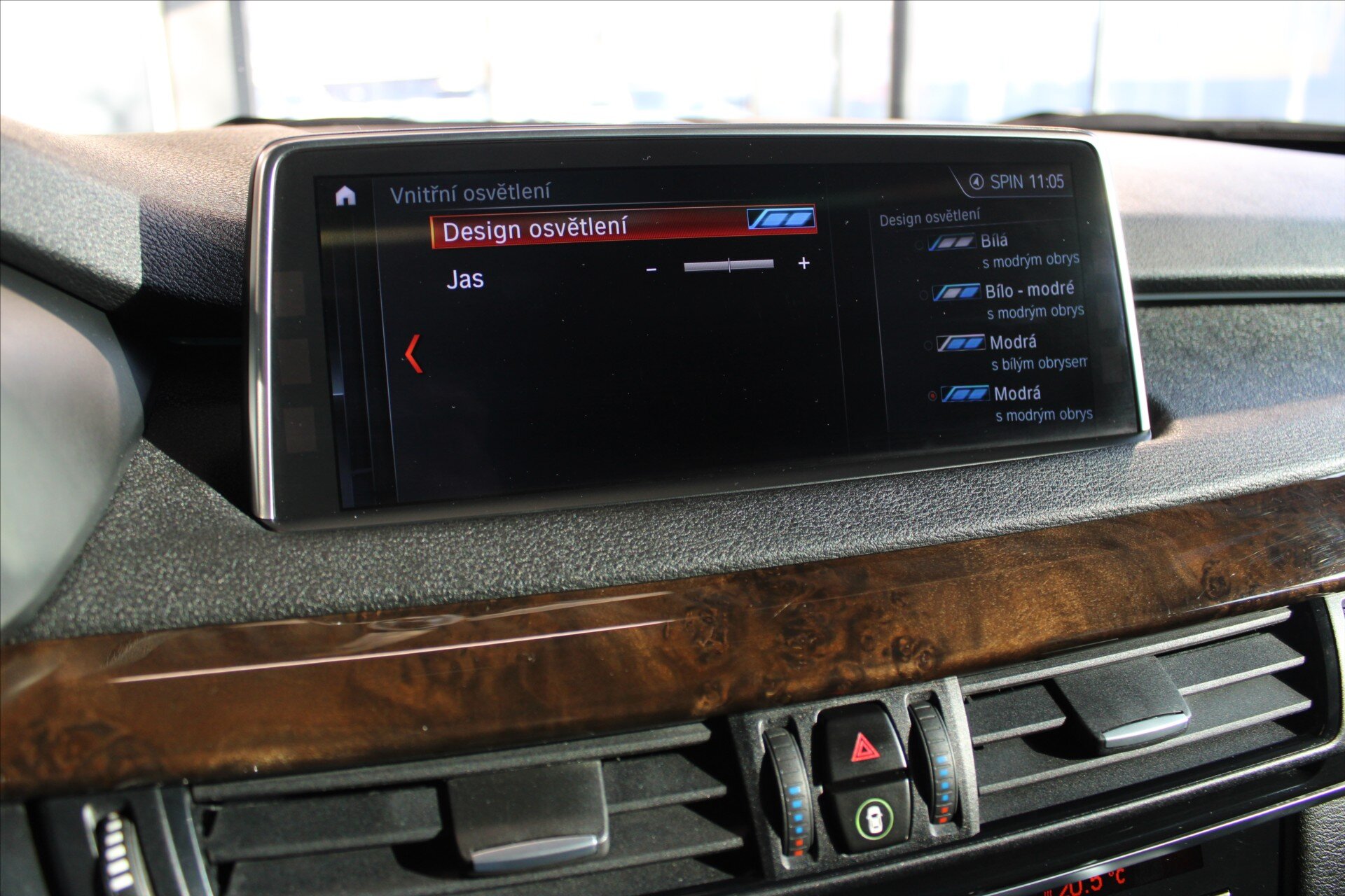 BMW X5 SUV 3,0 l 230 kw