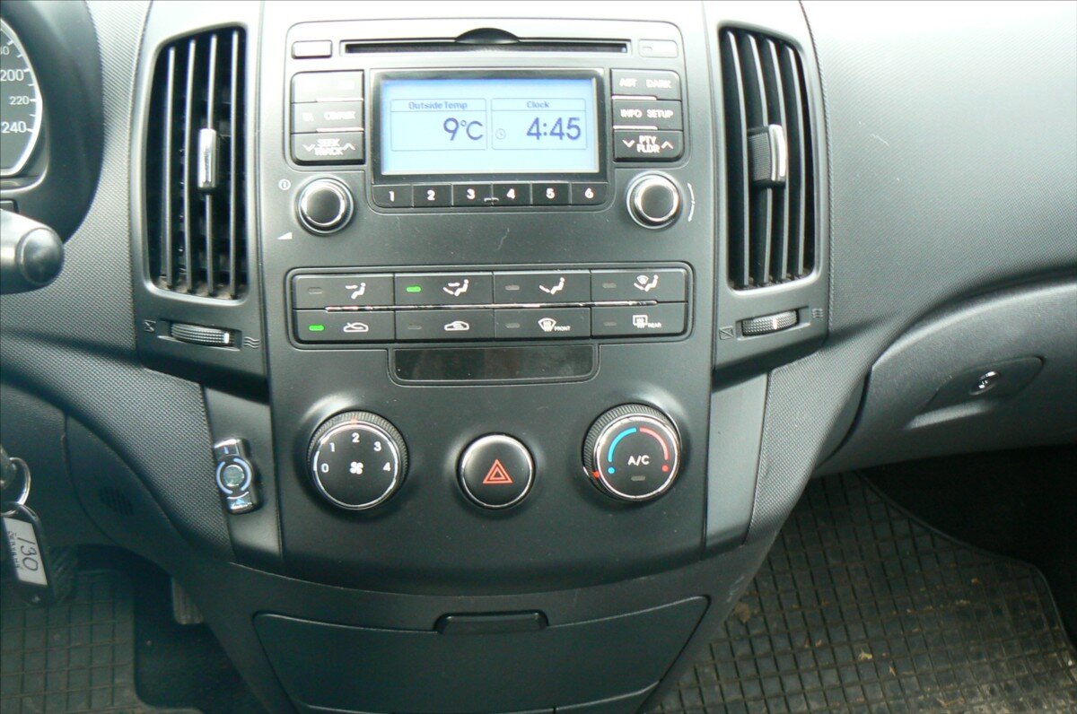 Hyundai i30 Kombi 1,6 l 92 kw