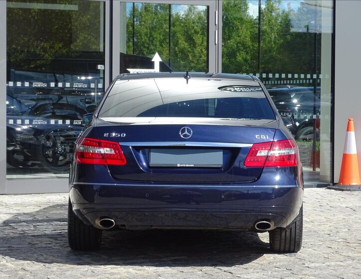 Mercedes-Benz Třídy E 4