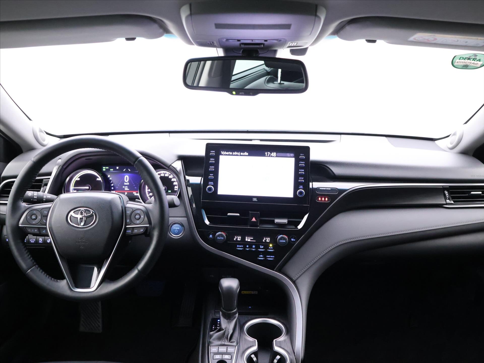 Toyota Camry Sedan / Limuzína 2,5 l 131 kw