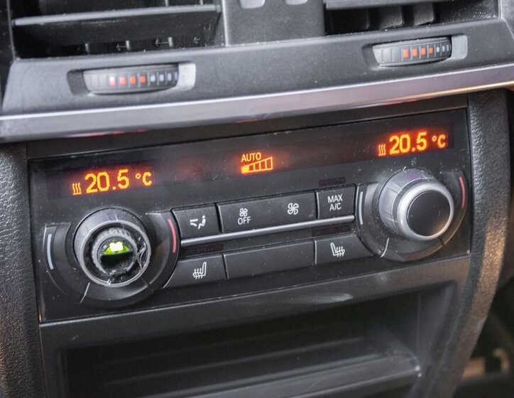 BMW X5 SUV 3,0 l 280 kw