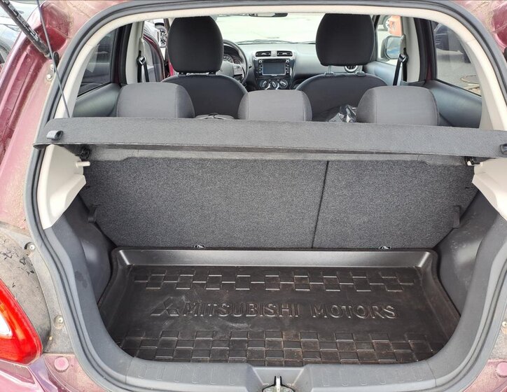 Mitsubishi Space Star 14