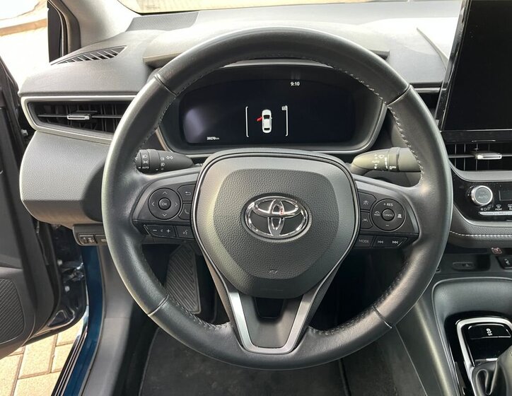 Toyota Corolla Sedan 1,5 l 92 kw