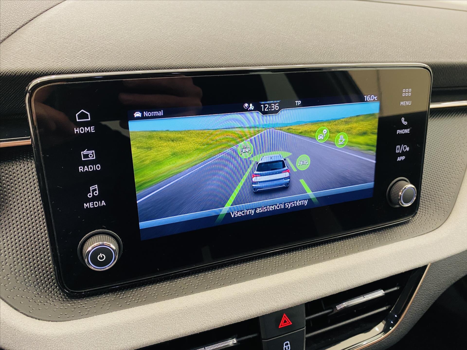 Škoda Kamiq Hatchback 999,0 85 kw