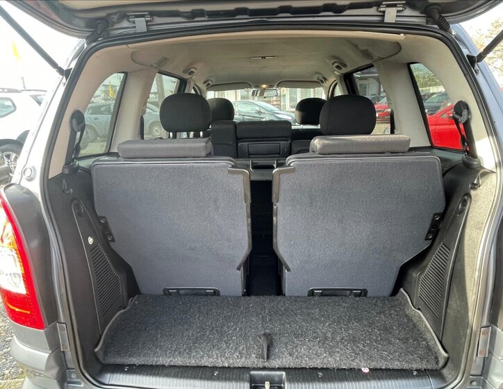 Opel Zafira 13