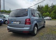 Volkswagen Touran 5