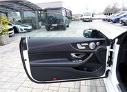 Mercedes-Benz Třídy E 17