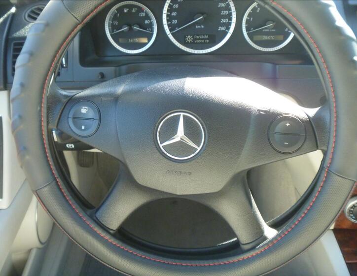 Mercedes-Benz Třídy C Kombi 2,1 l 100 kw