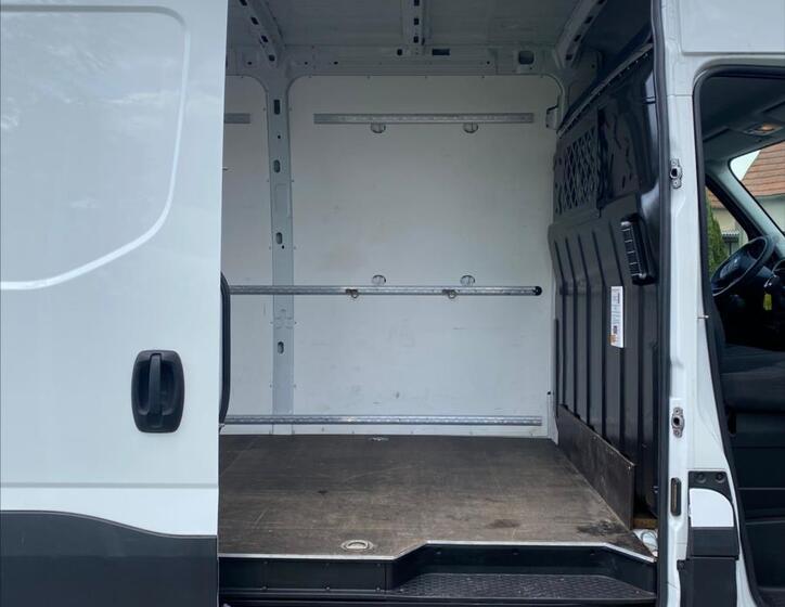 Iveco Daily 9