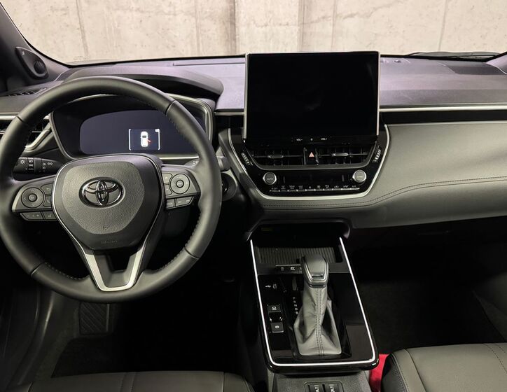 Toyota Corolla Cross 14