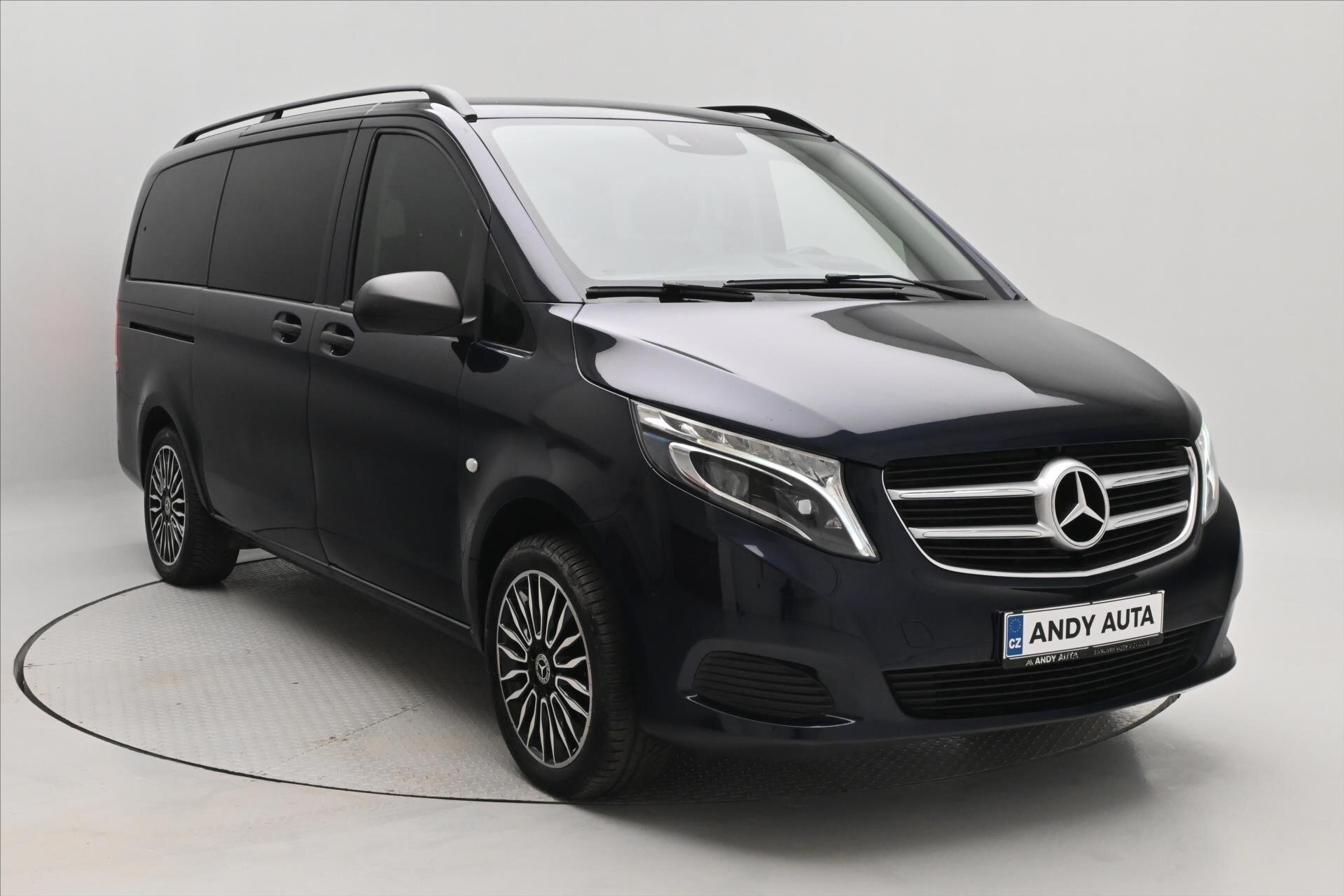 Mercedes-Benz Vito MPV 2,1 l 120 kw