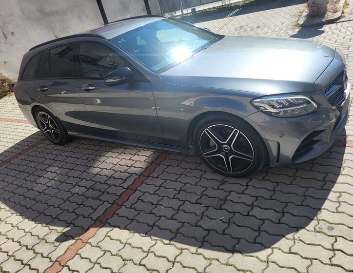 Mercedes-Benz Třídy C Kombi 2,0 l 143 kw