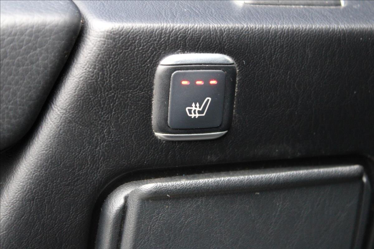 Mercedes-Benz Třídy G SUV / Terénní 3,0 l 155 kw