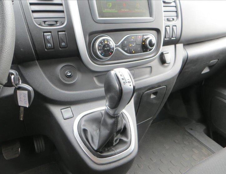 Renault Trafic Skříň 2,0 l 107 kw