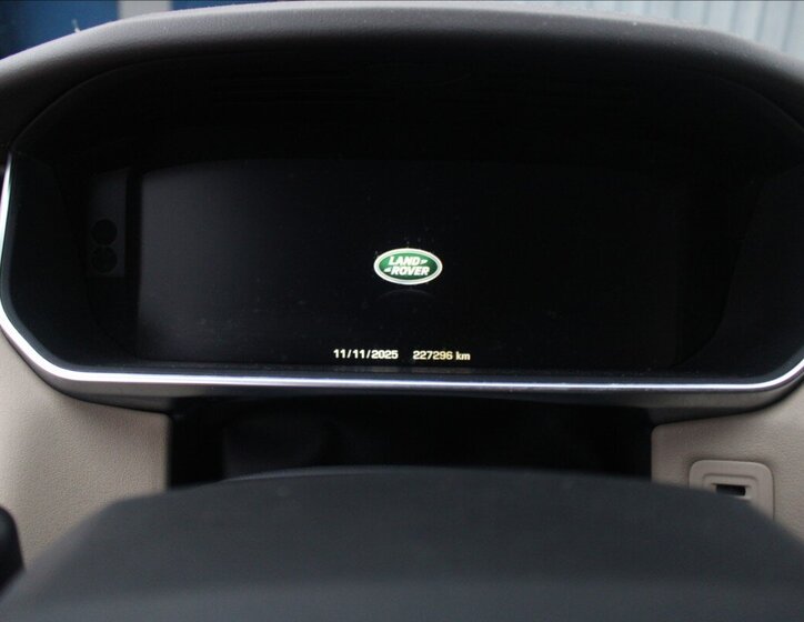 Land Rover Range Rover Sport 13