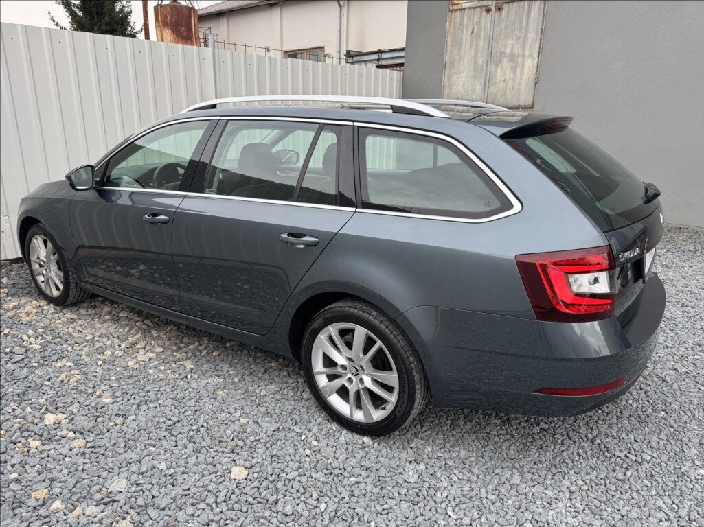 Škoda Octavia Kombi 1,5 l 110 kw