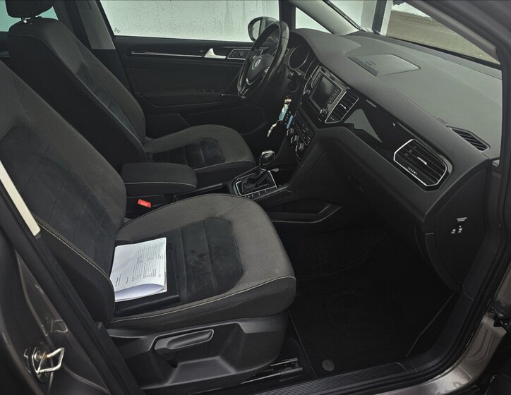 Volkswagen Golf Sportsvan Kombi 1,4 l 110 kw