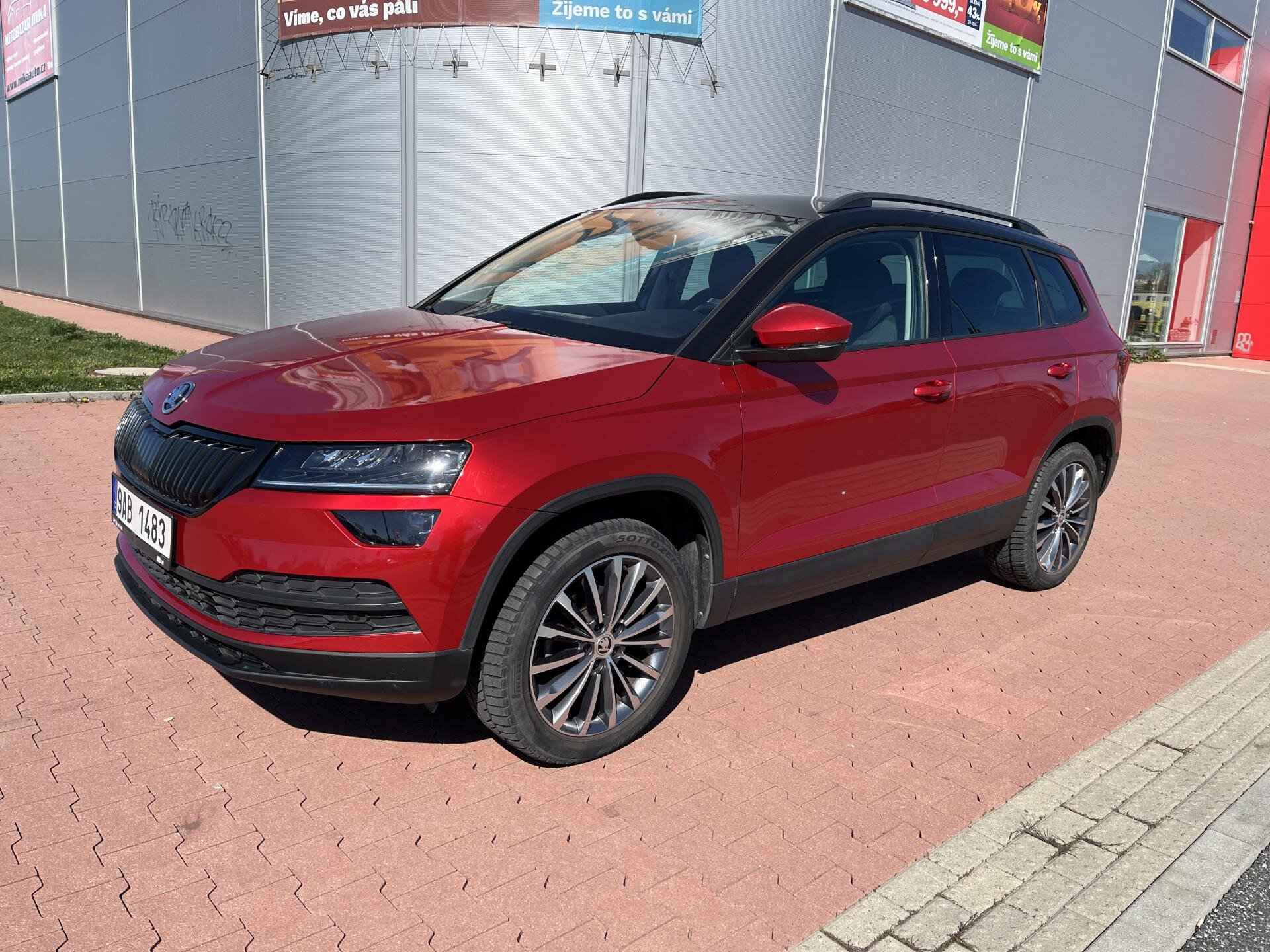 Škoda Karoq SUV / Terénní 1,5 l 110 kw