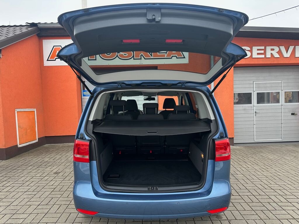Volkswagen Touran MPV 1,2 l 77 kw