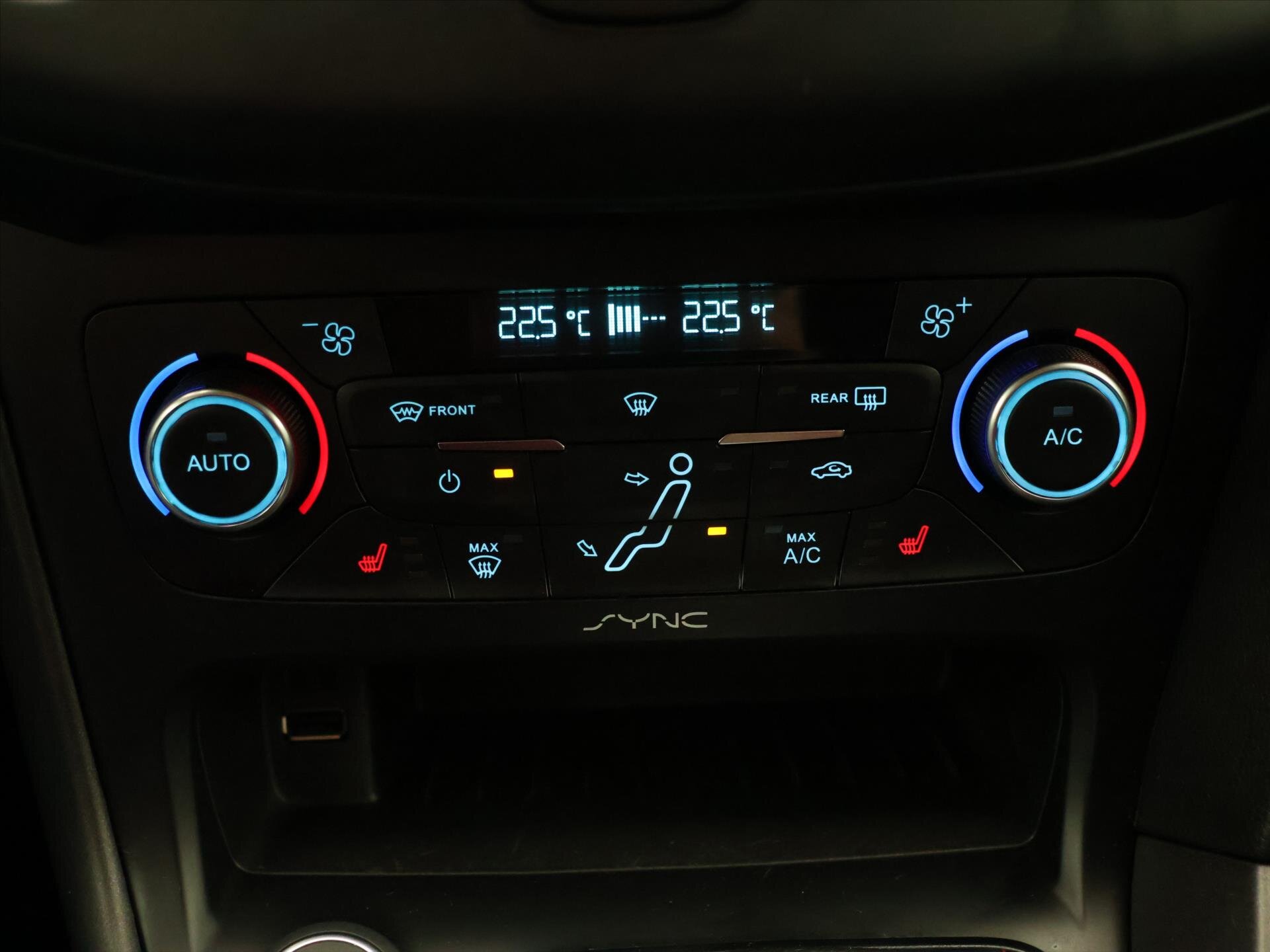 Ford Focus Hatchback 1,5 l 110 kw