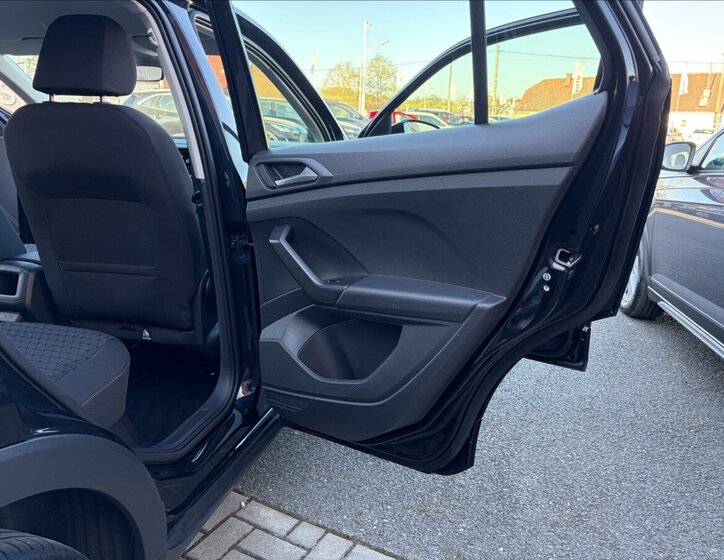 Volkswagen T-Cross Kombi 999,0 81 kw