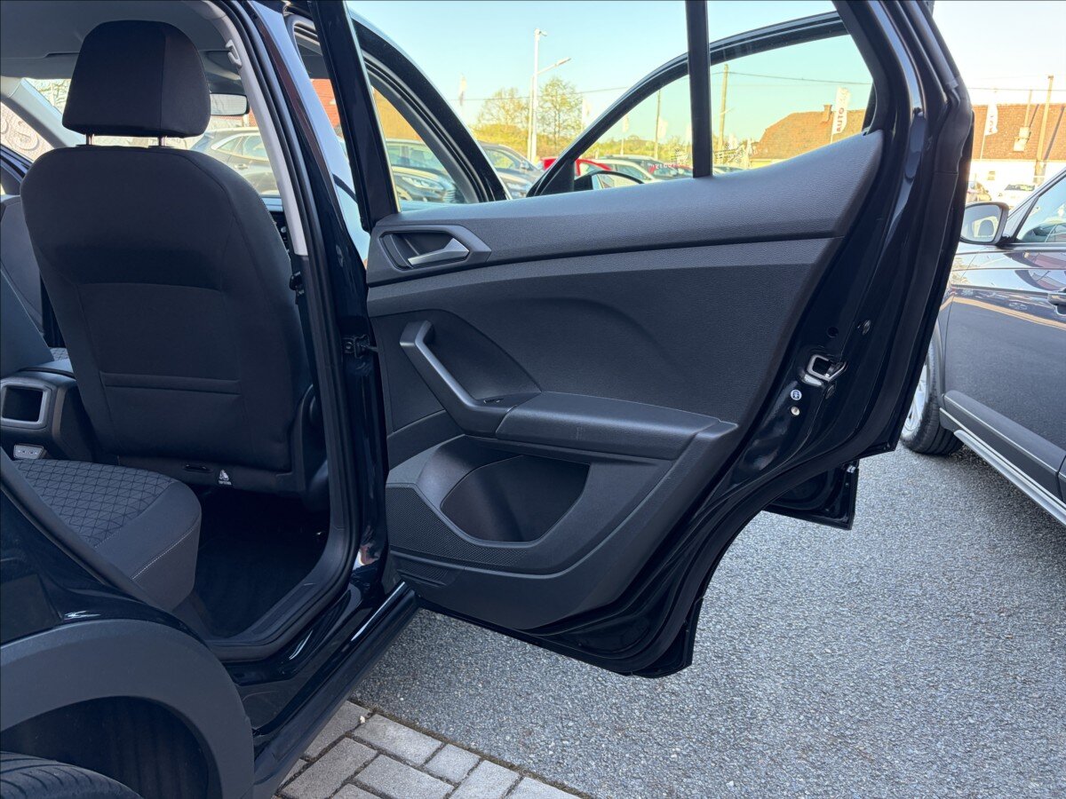 Volkswagen T-Cross Kombi 999,0 81 kw