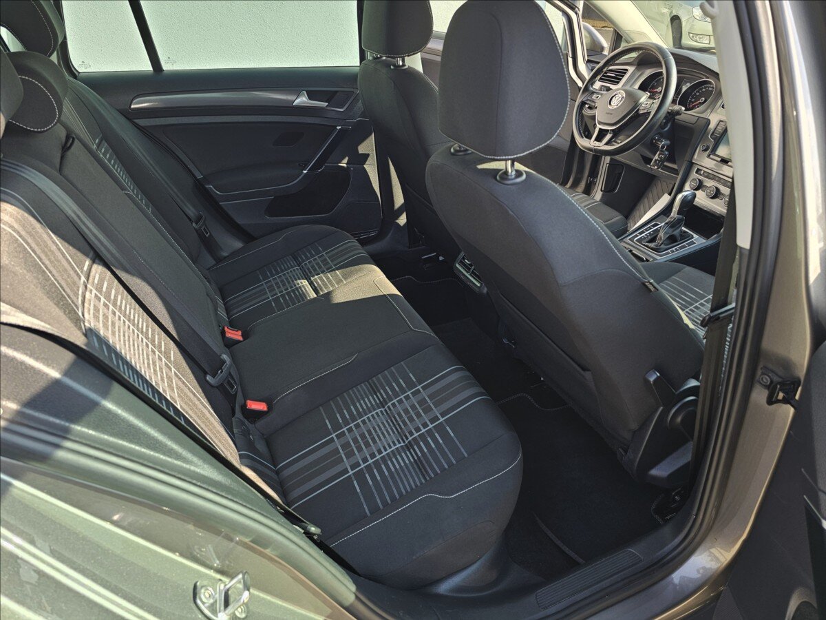 Volkswagen Golf Kombi 1,4 l 92 kw