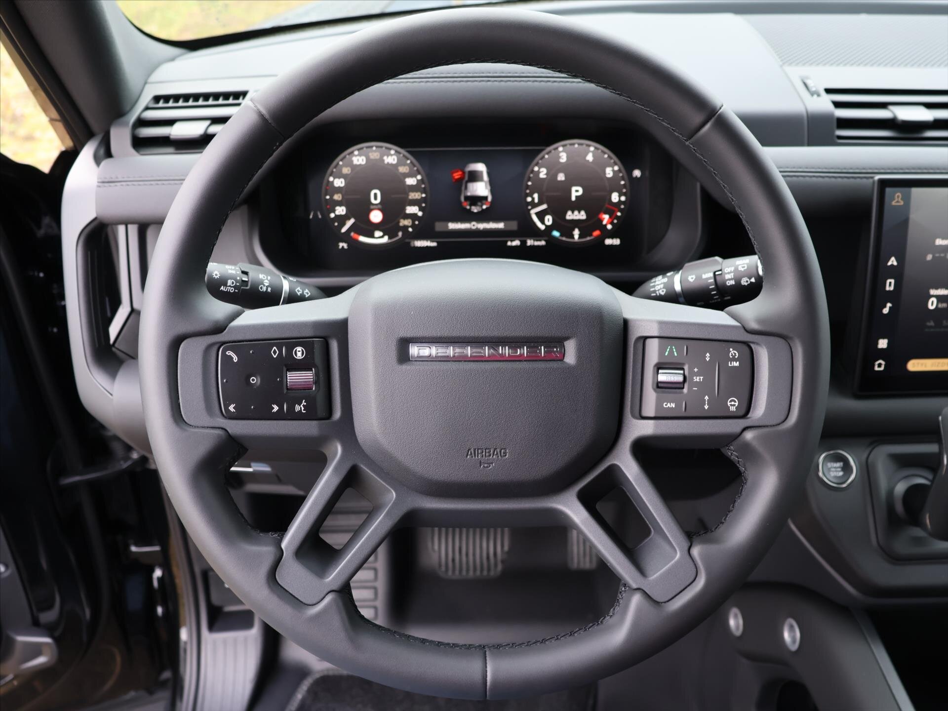 Land Rover Defender SUV / Terénní 5,0 l 313 kw