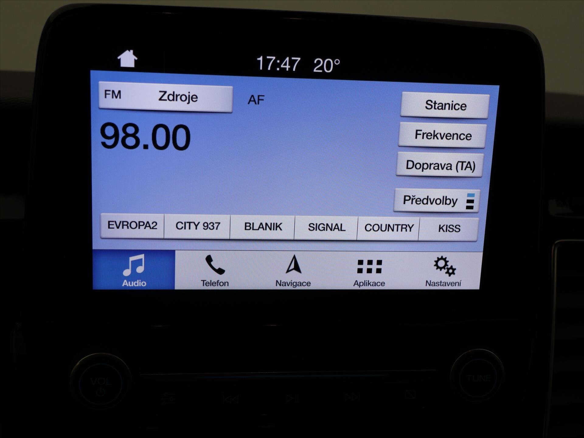 Ford Tourneo Custom Kombi 2,0 l 125 kw