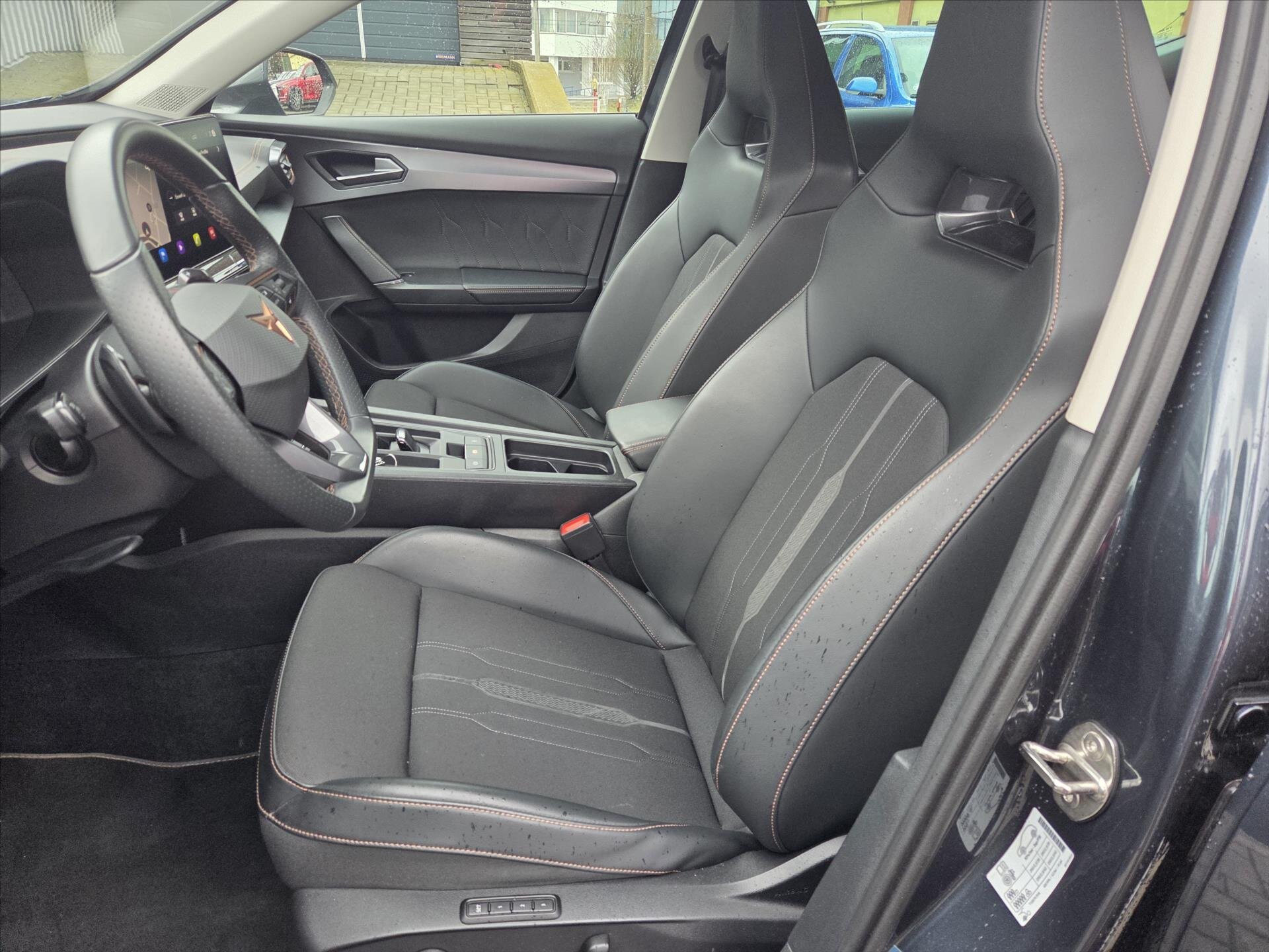 Cupra Formentor SUV / Terénní 2,0 l 140 kw