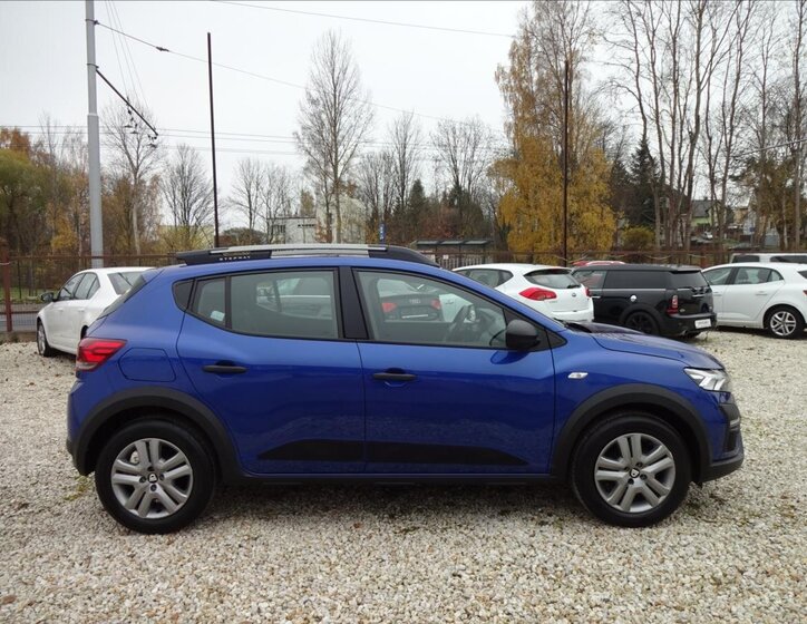 Dacia Sandero Hatchback 999,0 67 kw