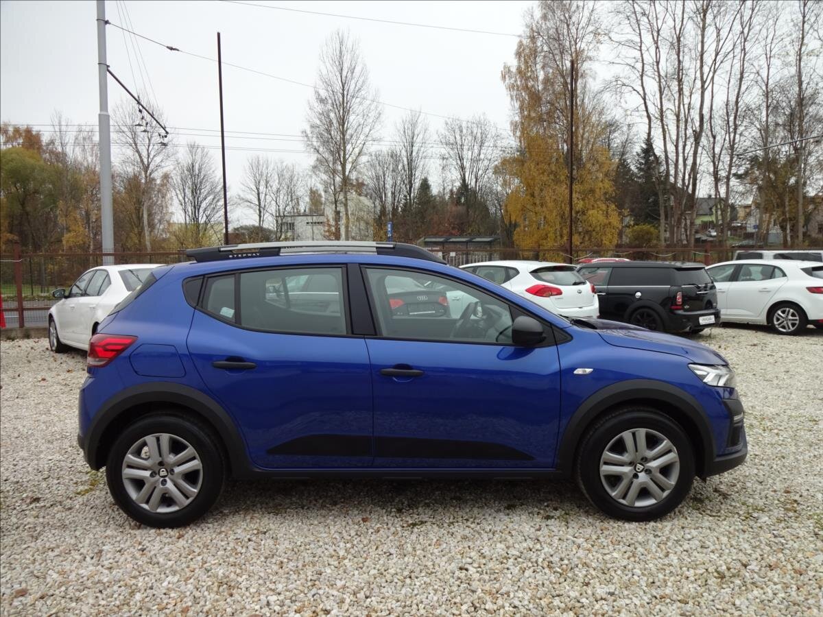 Dacia Sandero Hatchback 999,0 67 kw