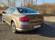 Peugeot 407 Sedan 2,0 l 100 kw