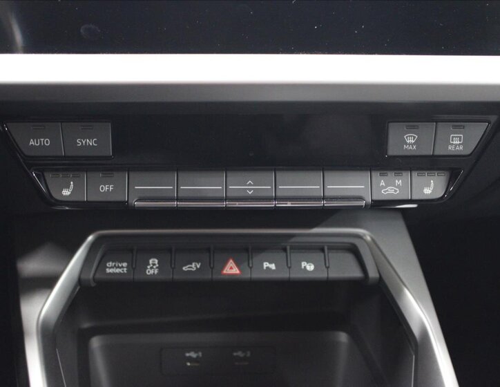 Audi A3 Hatchback 1,4 l 110 kw