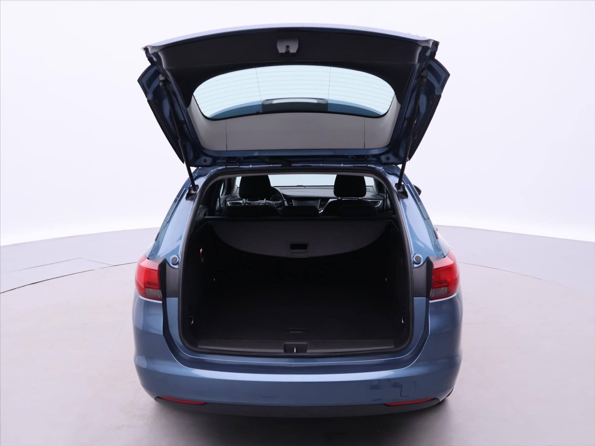 Opel Astra Kombi 999,0 77 kw