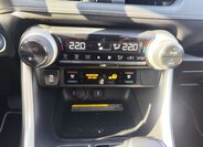 Toyota RAV4 SUV / Terénní 2,5 l 163 kw