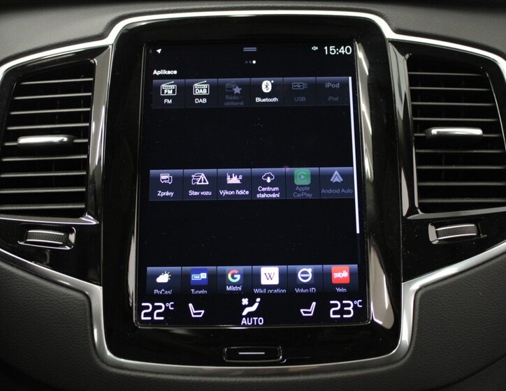 Volvo XC90 SUV / Terénní 2,0 l 173 kw