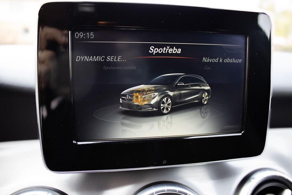 Mercedes-Benz CLA Kombi 1,5 l 80 kw