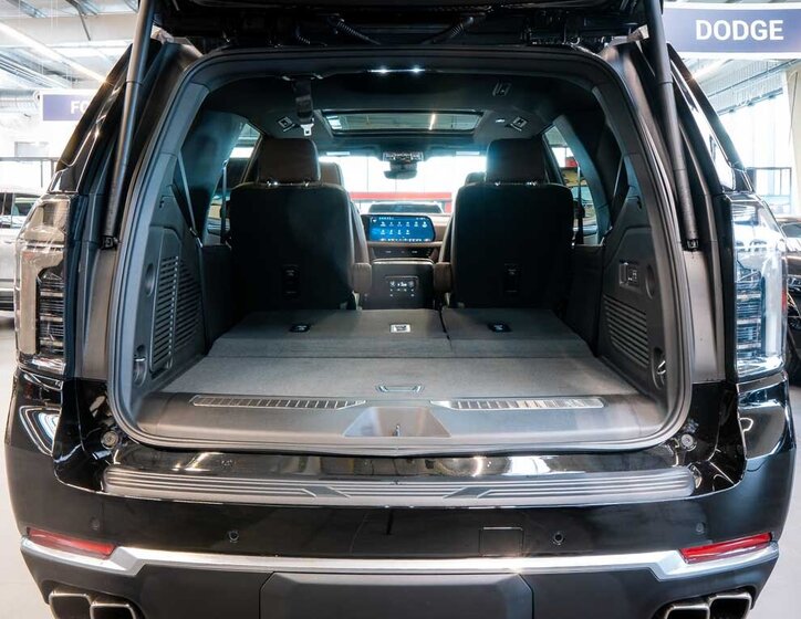 Chevrolet Tahoe SUV 6,2 l 313 kw